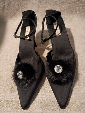 Elegant Vintage Lord & Taylor Strappy Heels